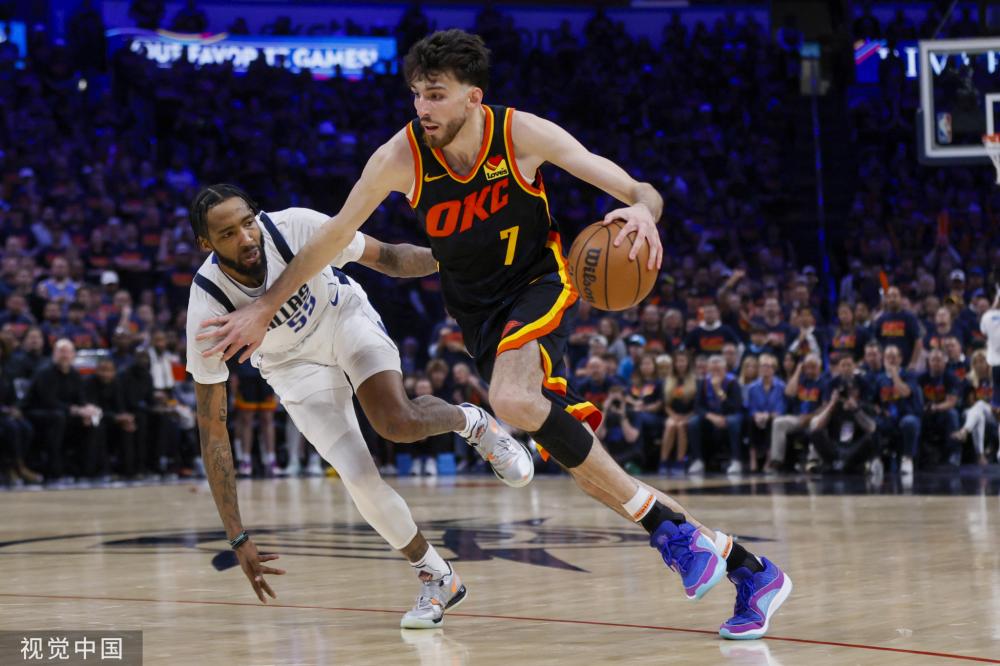 起伏不定 起伏不定