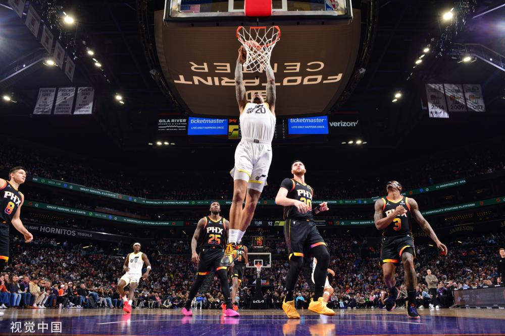 观众不再是 观众不再是