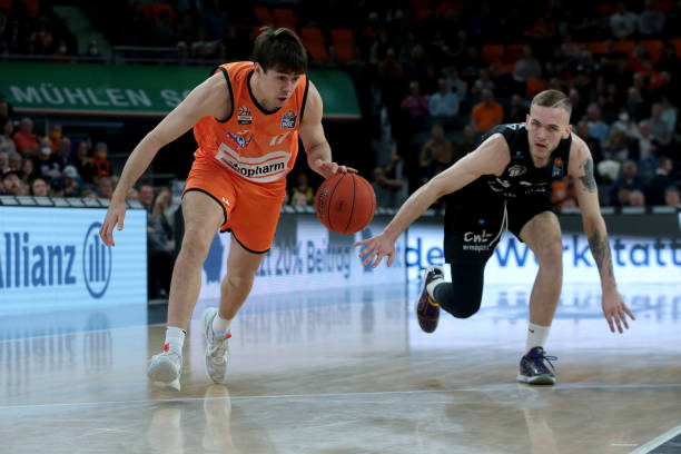 我们也不难 我们也不难